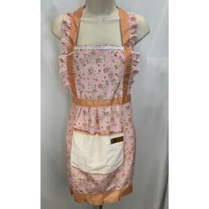 GWP - Vintage-Inspired Pink Daisy Print Apron with Polka Dot Accents